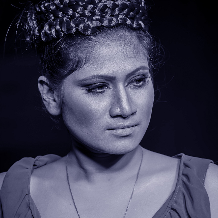 Adélaïde comédienne à Touche pas à mes Compotes