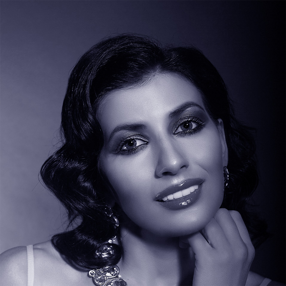 lucie comedienne a touche pas a mes compotes