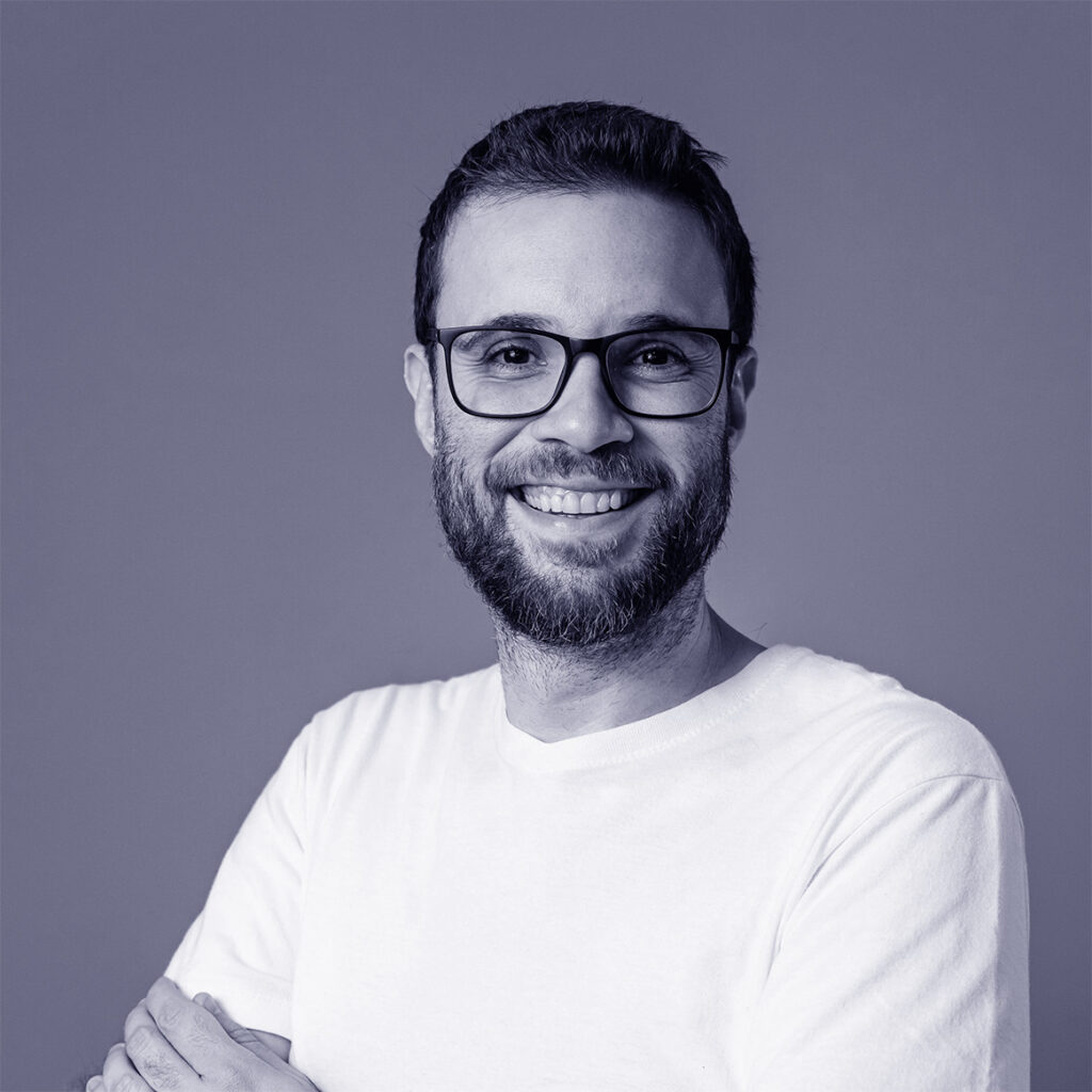 gabriel comedien a touche pas àames compotes